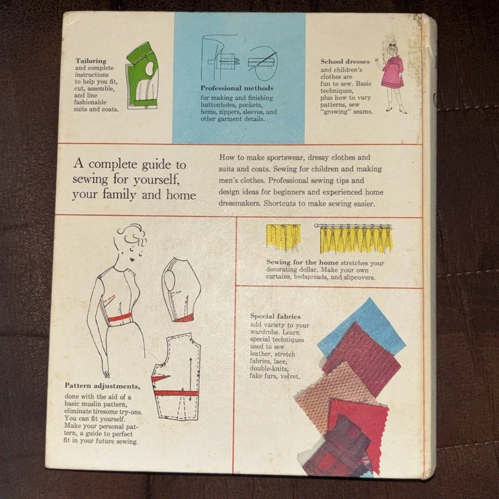 Vtg 1970 Better Homes and Garden Sewing Book Ring Binder Hardcover Tabs Retro
